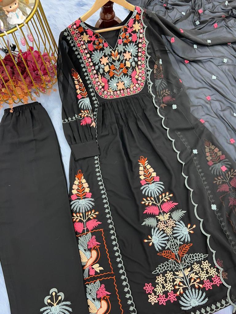 AAROHI-DESIGNER-AD-118-A-DESIGNER-SUITS-4