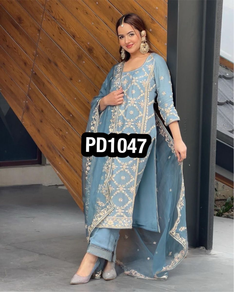 AAROHI-DESIGNER-PD-1047-FANCY-SUITS-WHOLESALE-1