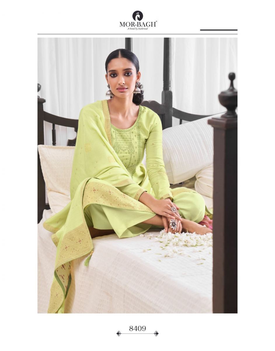 AASHIRWAD-MOR-BAGH-AARADHAYA-SUITS-SURAT-AUTHORIZED-WHOLESALER-DEALER-15