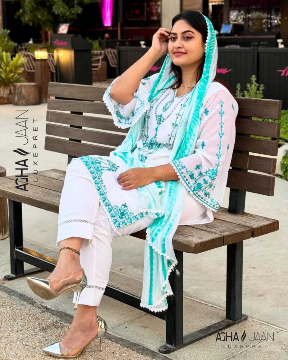 AGHA-JAAN-1005-READYMADE-SALWAR-SUITS-2