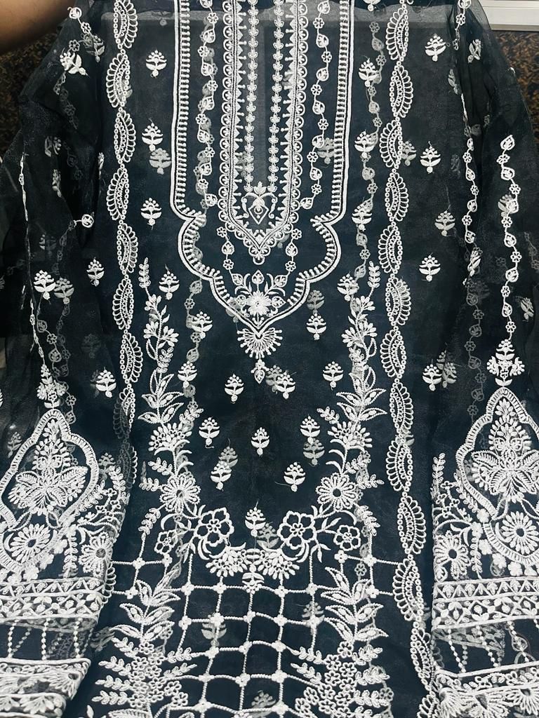 ANAMSA-221-PAKISTANI-SUITS-IN-INDIA-2