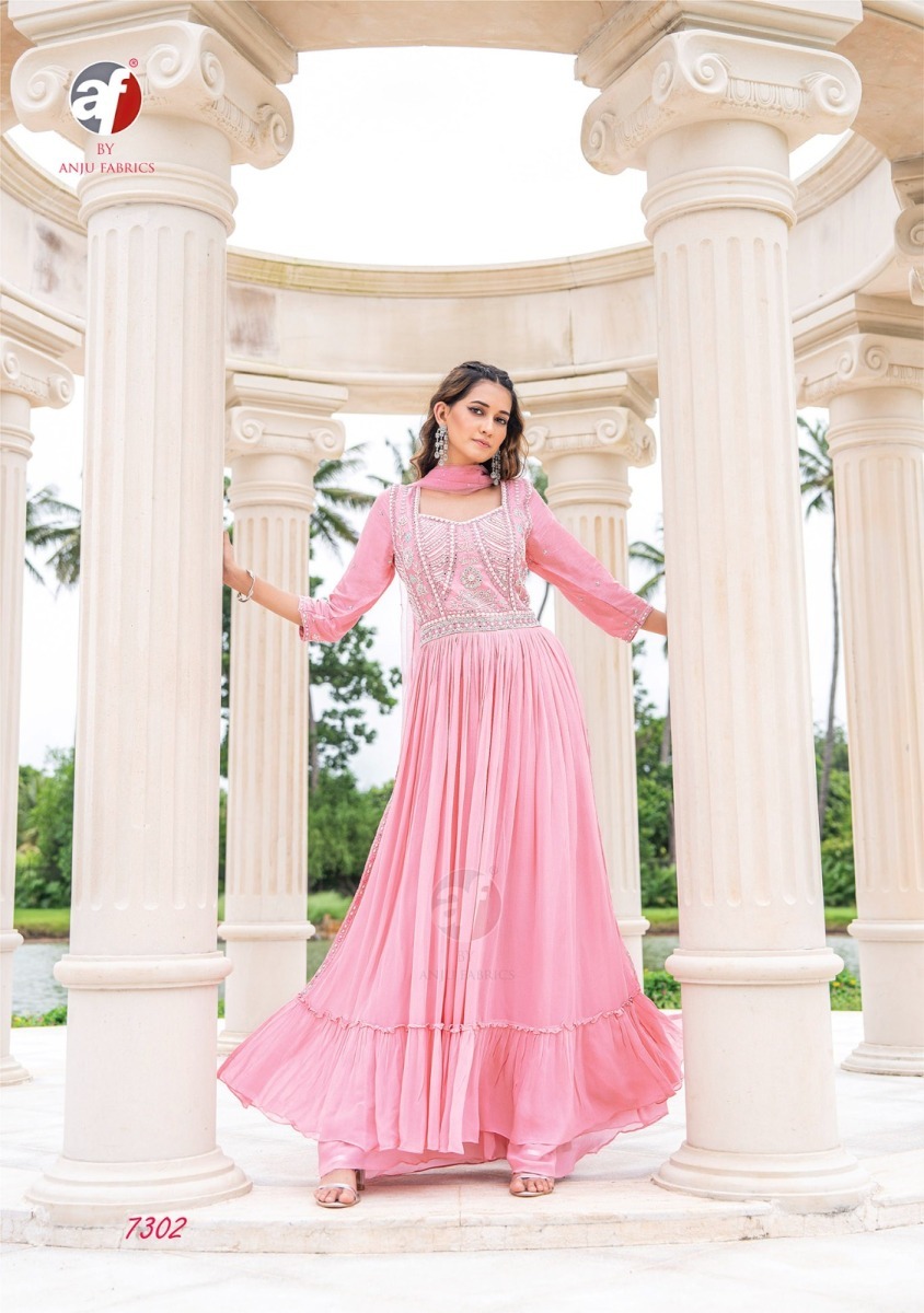 ANJU-FABRICS-BOUTIQUE-BLAST-DESIGNER-OUTFIT-WHOLESALER-IN-SURAT-3