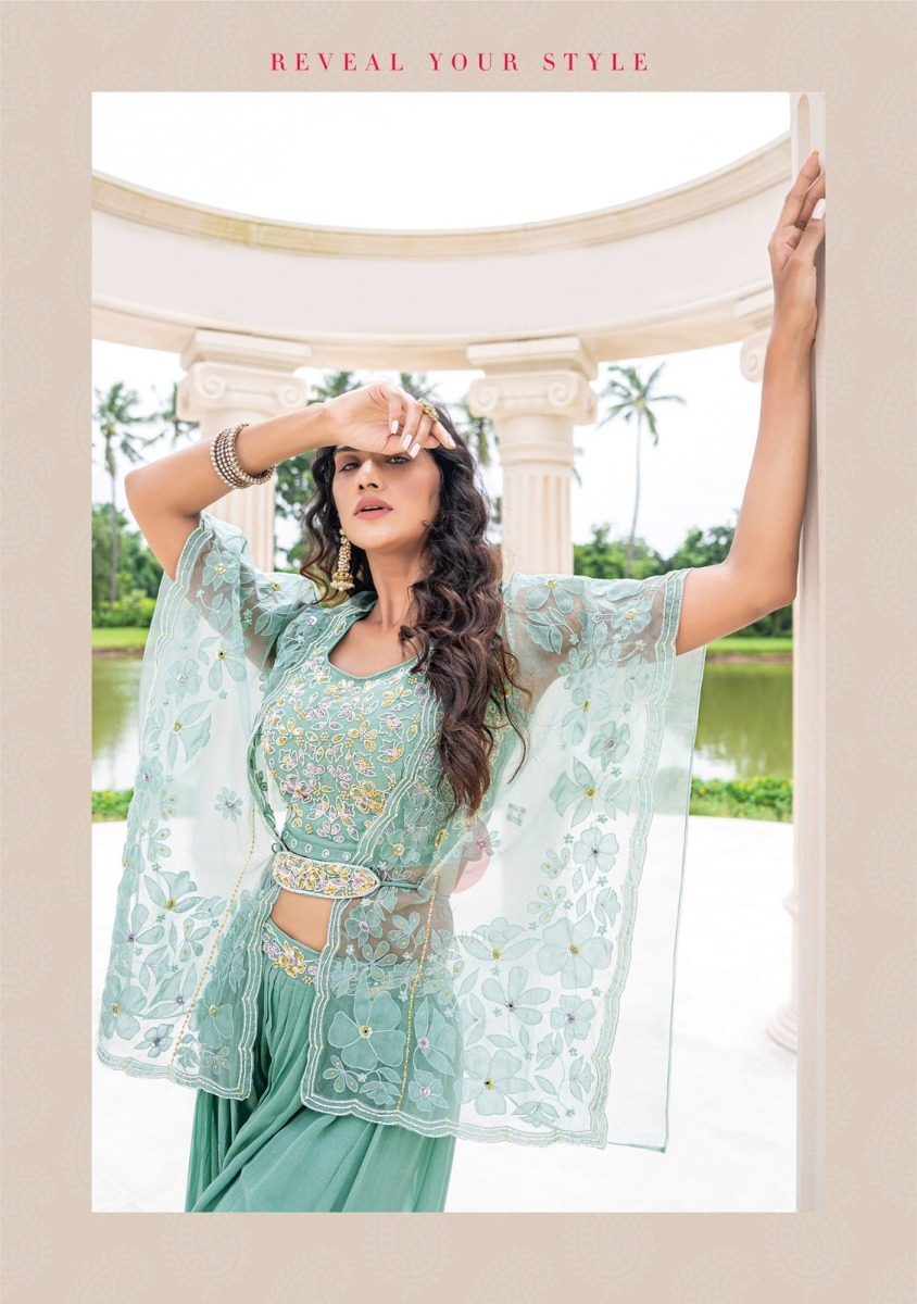 ANJU-FABRICS-BOUTIQUE-BLAST-DESIGNER-OUTFIT-WHOLESALER-IN-SURAT-5