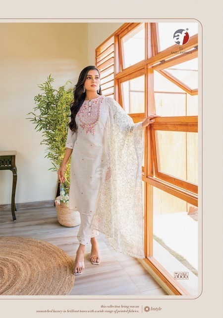 ANJU-FABRICS-COTTON-CRUSH-VOL-3-READYMADE-HANDWORK-KURTI-SUPPLIER-IN-SURAT-8