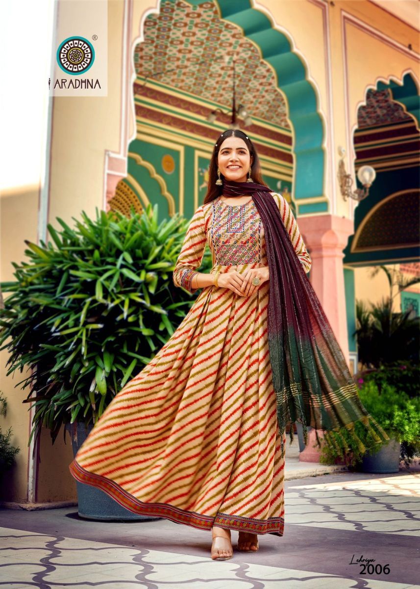 ARADHNA-LEHRIYA-VOL-2-LIVA-FABRIC-GOWN-WITH-BANARASI-DUPATTA-7