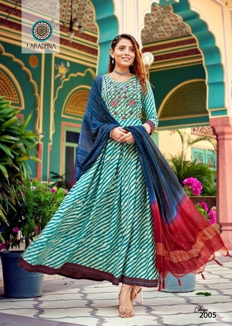 ARADHNA-LEHRIYA-VOL-2-LIVA-FABRIC-GOWN-WITH-BANARASI-DUPATTA-8