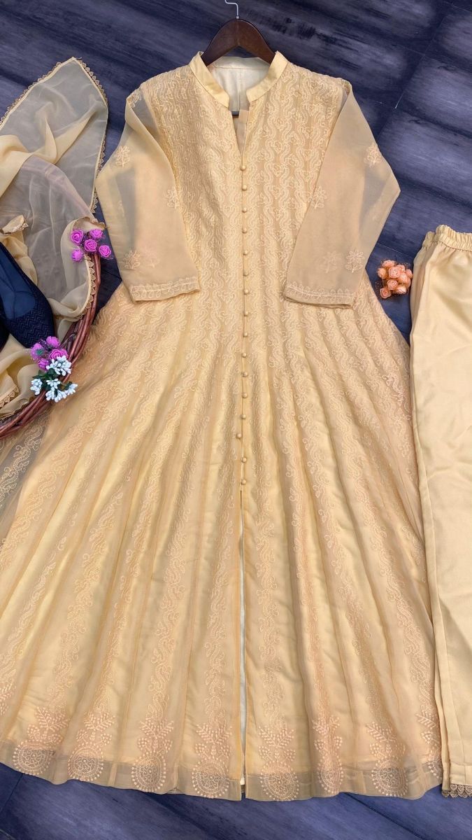 BE-163-A-DESIGNER-SUITS-WHOLESALE-IN-INDIA-2