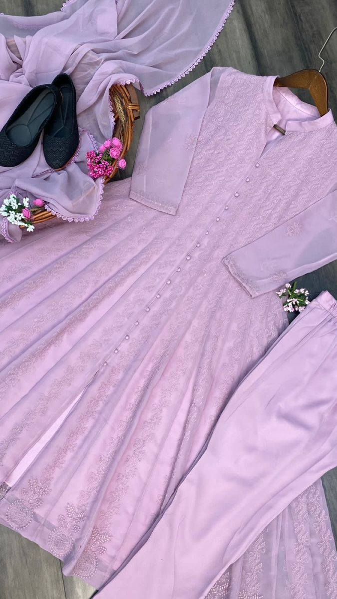 BE-163-B-DESIGNER-SUITS-WHOLESALE-IN-INDIA-3