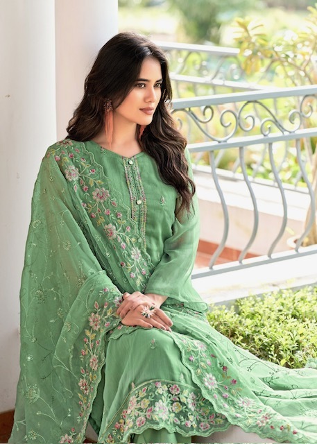 BELA-FASHION-ZYRA-ORGANZA-SUITS-WHOLESALER-17