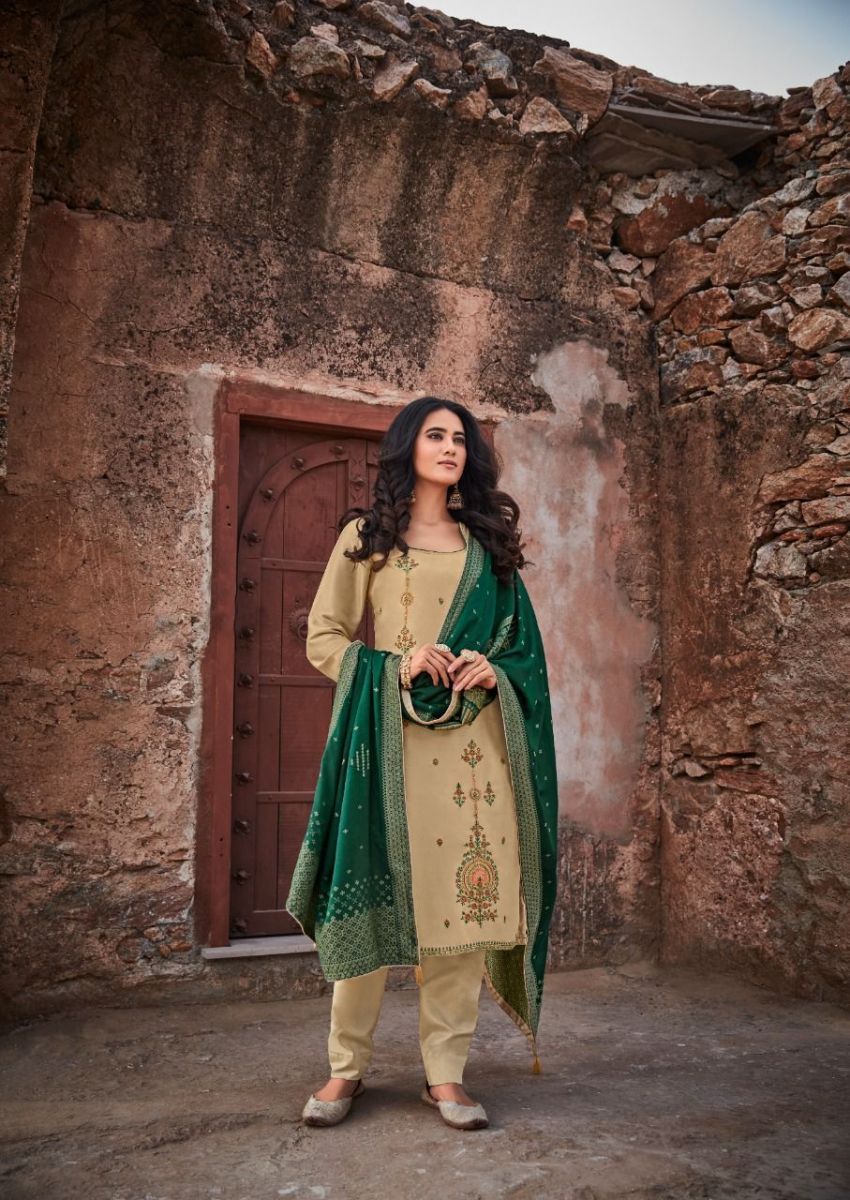 DEEPSY-ARINA-MAKHMALI-SILK-SALWAR-SUITS-WHOLESALER-SURAT-7