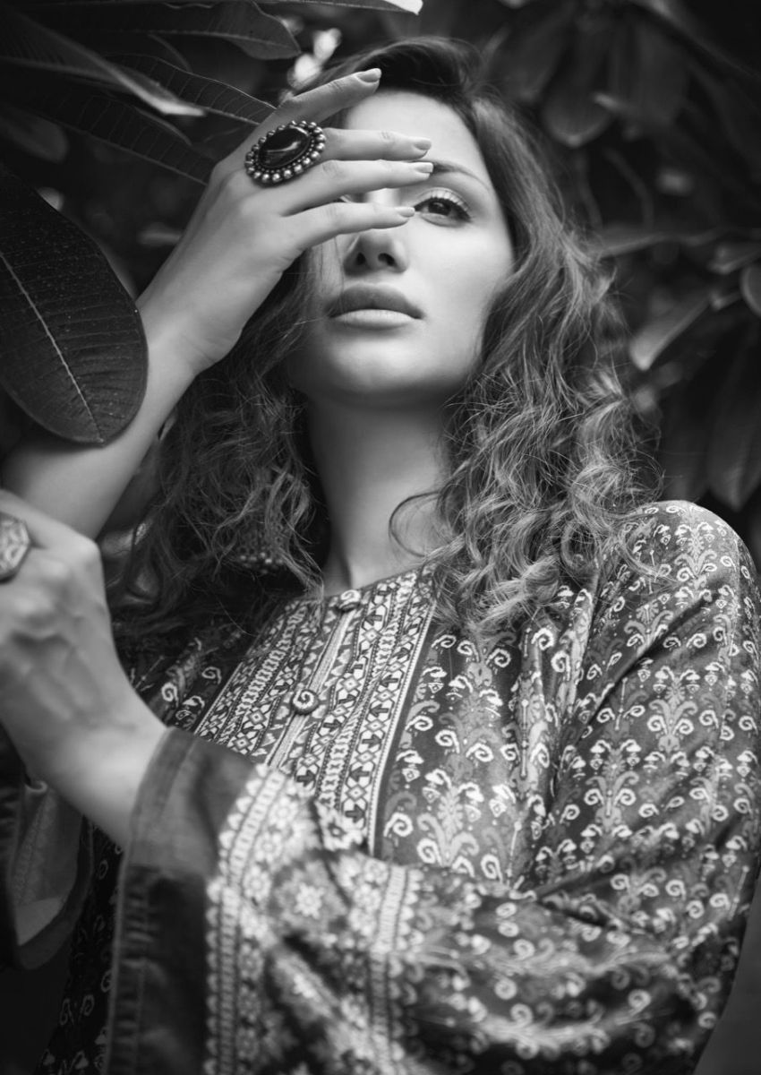 DEEPSY-OLIVIA-VOL-4-11001-TO-11006-VELVET-SUITS-AT-WHOLESALE-7