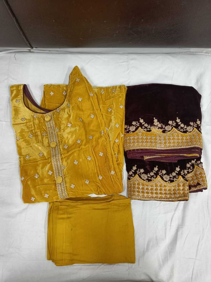 DEEPSY-SUITS-12403-RUNGREZ-READYMADE-VELVET-SUITS-2