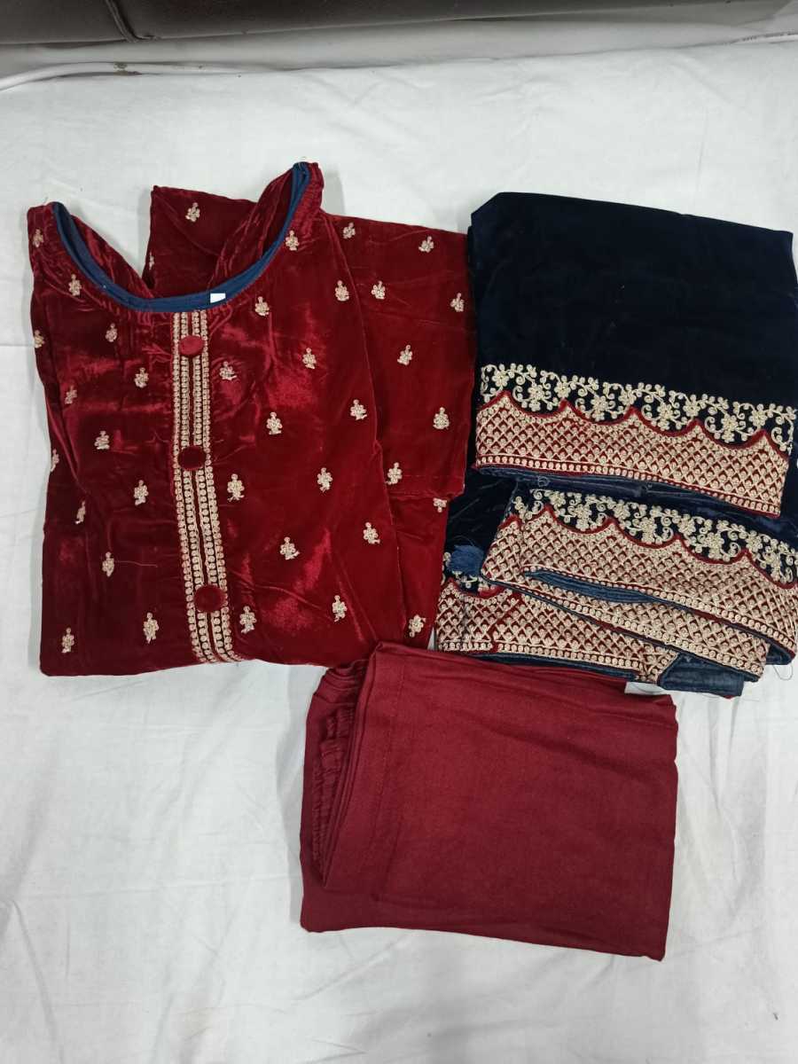 DEEPSY-SUITS-12406-RUNGREZ-READYMADE-VELVET-SUITS-2