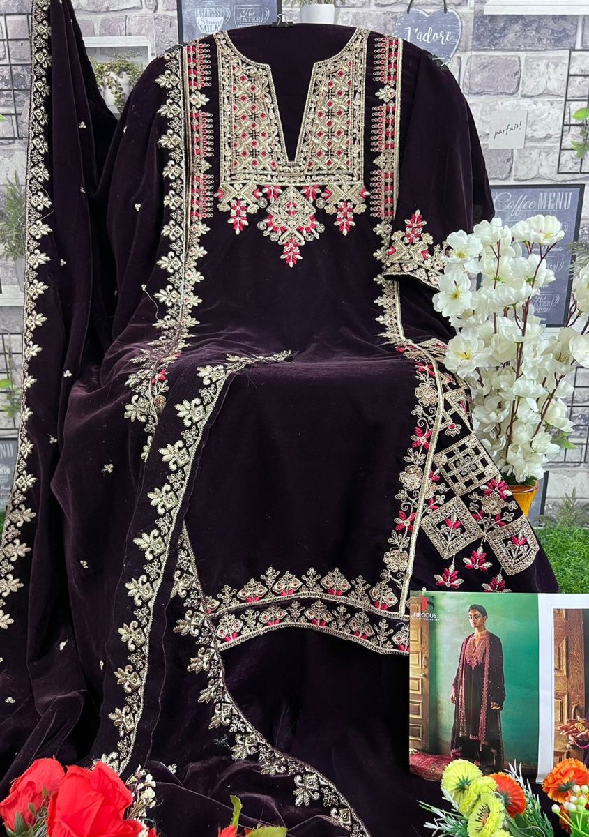 DEEPSY-SUITS-3291-A-VELVET-PAKISTANI-SUITS-2