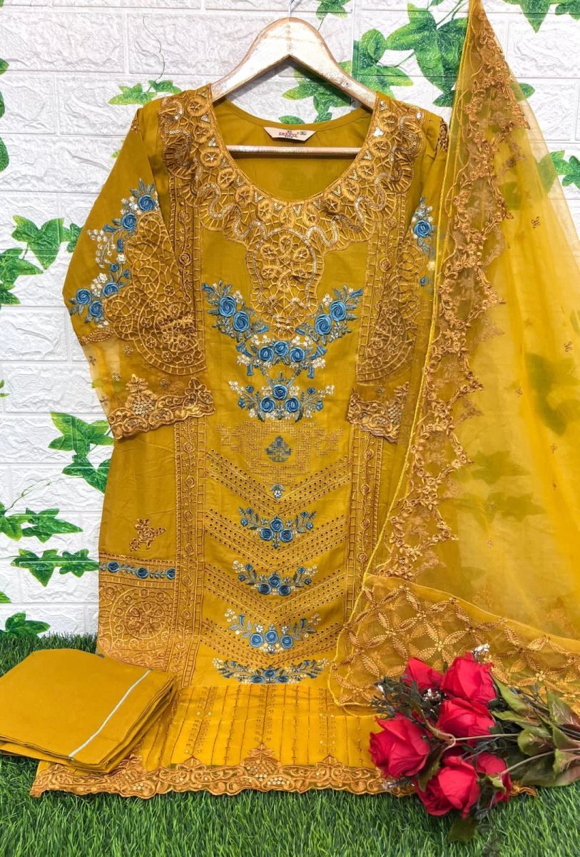 DEEPSY-SUITS-MARIA-B-EMBROIDERED-LAWN-READYMADE-PAKISTANI-SUITS-WHOLESALE-1