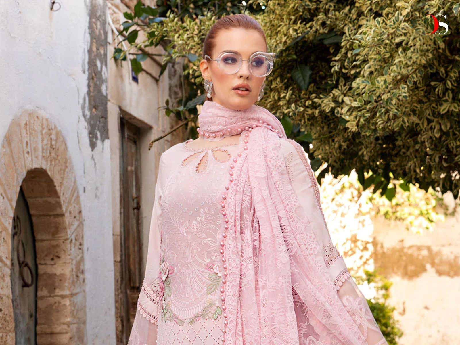 DEEPSY-SUITS-MARIA-B-VOYAGE-LAWN-24-COTTON-SALWAR-KAMEEZ-WHOLESALER-IN-SURAT-10