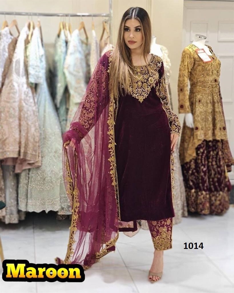 DHK-1014-MAROON-READYMADE-VELVET-SUITS-WHOLESALER-1