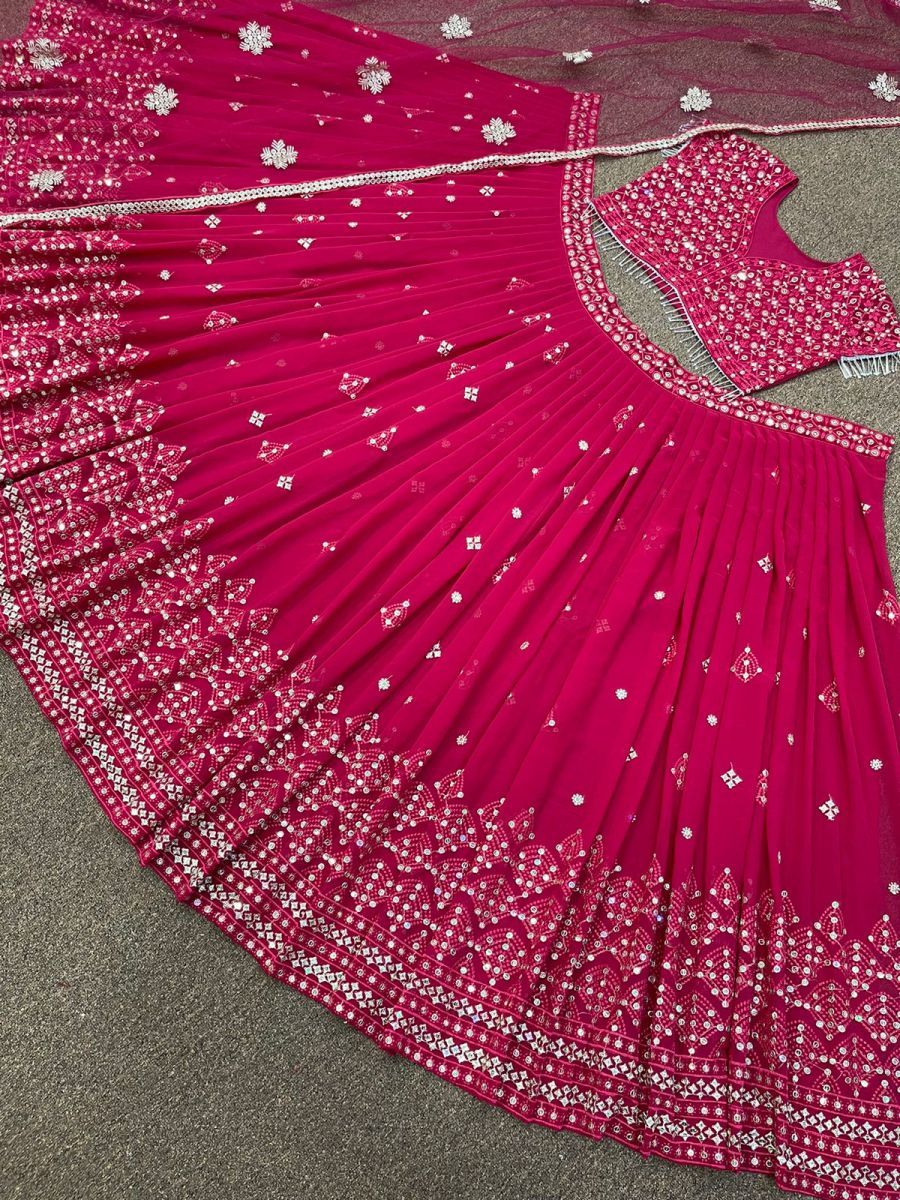 DHK-1137-A-DESIGNER-LEHENGA-WHOLESALE-3