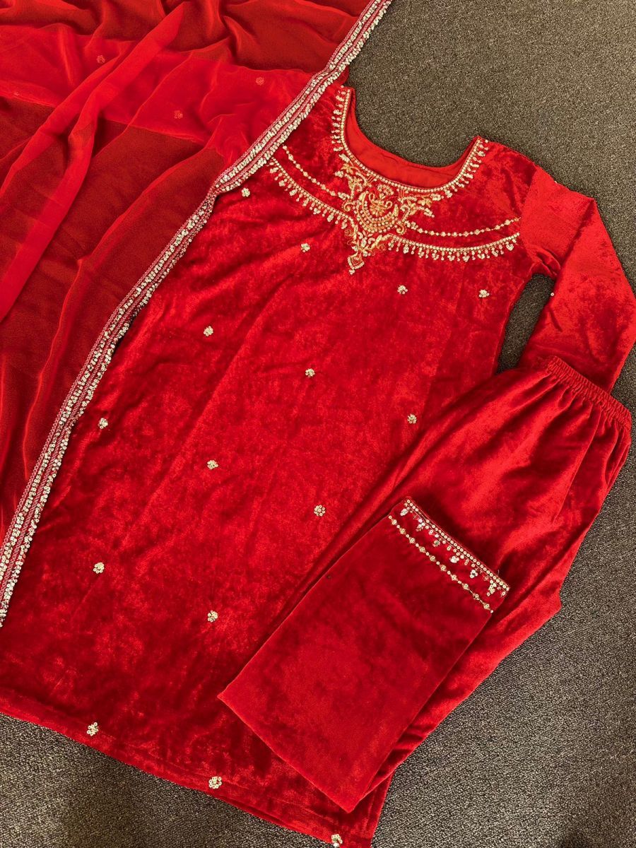 DHK-1234-DESIGNER-VELVET-SUITS-WHOLESALE-5