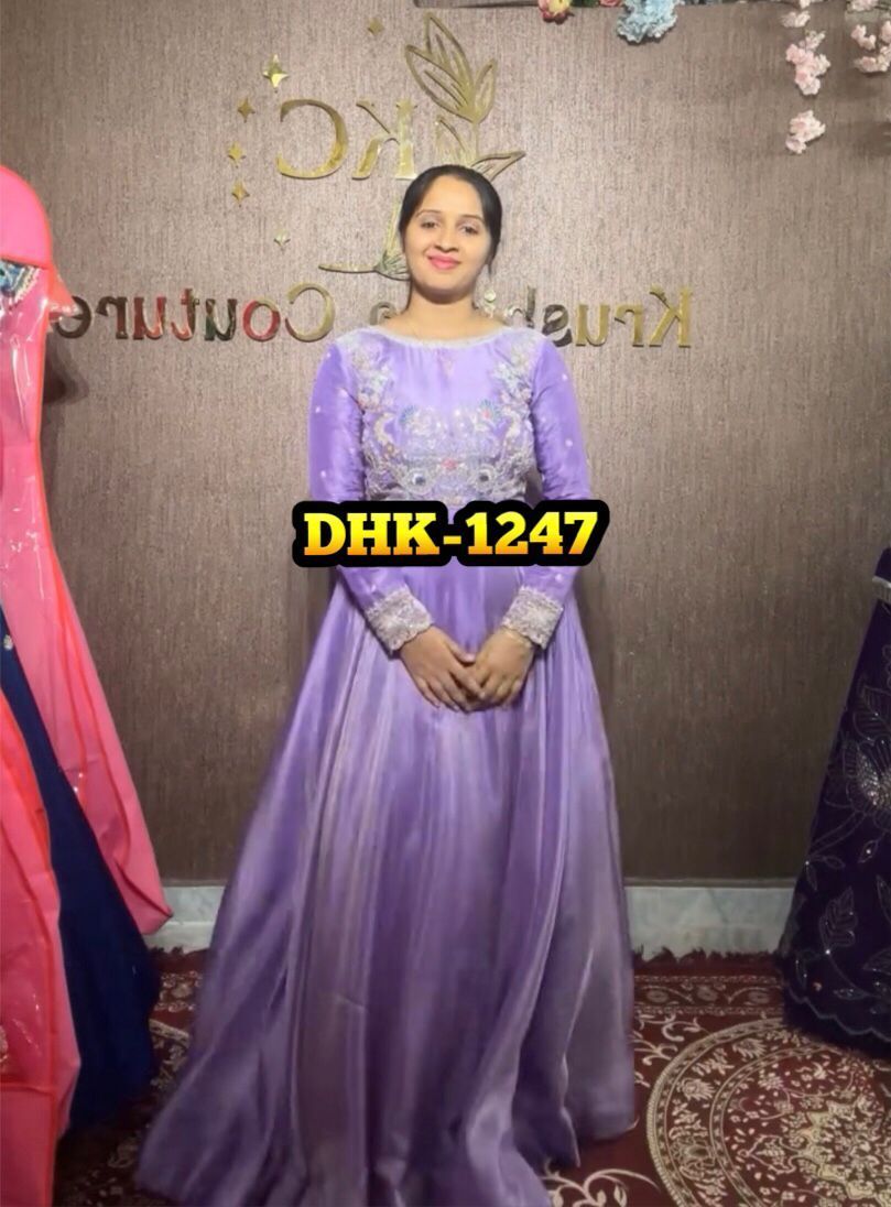 DHK-1247-DESIGNER-GOWN-WHOLESALE-IN-INDIA-1