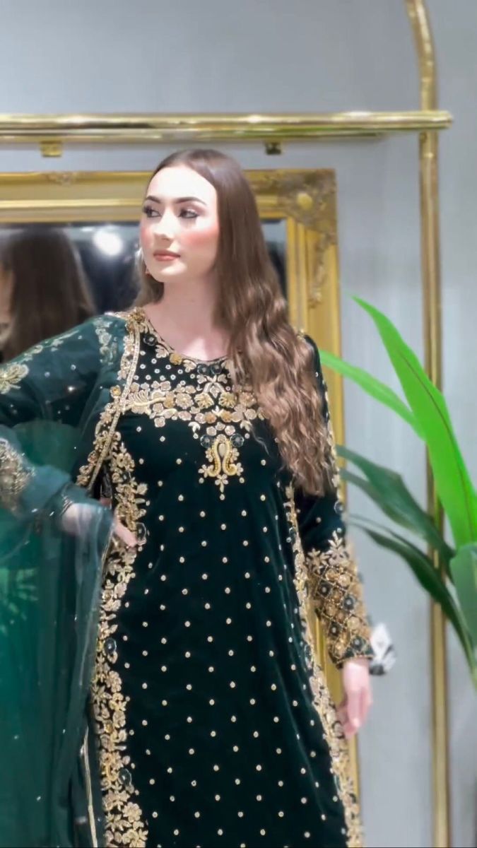 DHK-1255-DESIGNER-VELVET-SUITS-WHOLESALE-2