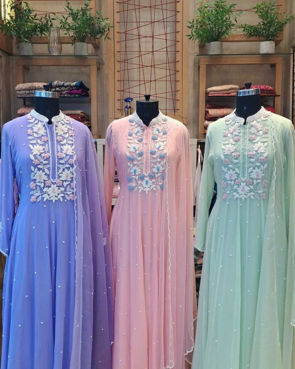 DHK-1256-A-DESIGNER-GOWN-WHOLESALE-2