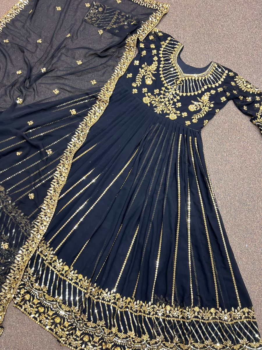 DHK-1275-DESIGNER-GOWN-WHOLESALE-IN-INDIA-2