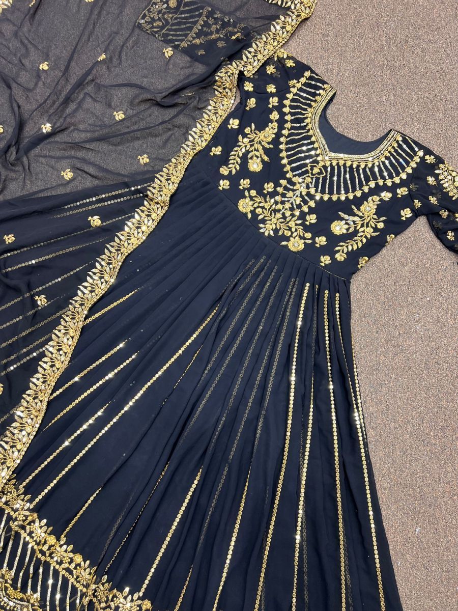 DHK-1275-DESIGNER-GOWN-WHOLESALE-IN-INDIA-3