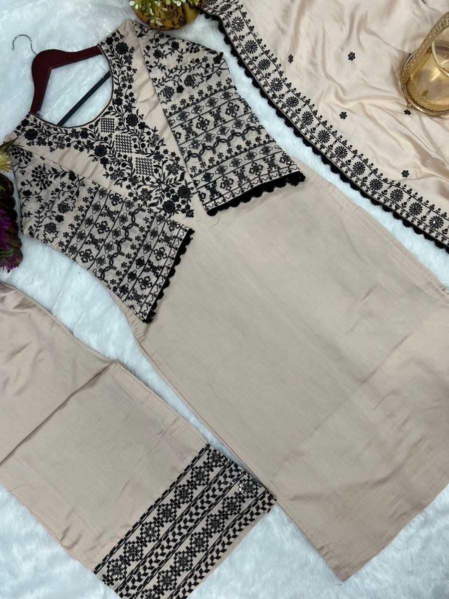 DHK-1284-B-DESIGNER-SUITS-WHOLESALE-3