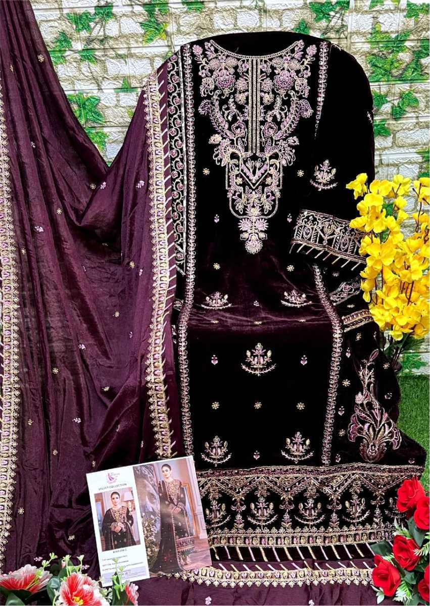 DINSAA-230-C-VELVET-PAKISTANI-SUITS-IN-INDIA-4