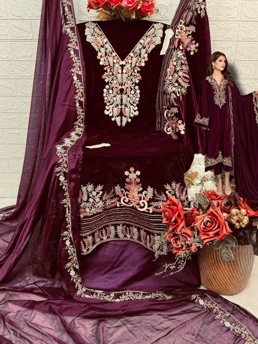 FEPIC-V-17028-B-ROSEMEEN-VELVET-PAKISTANI-SUITS-2