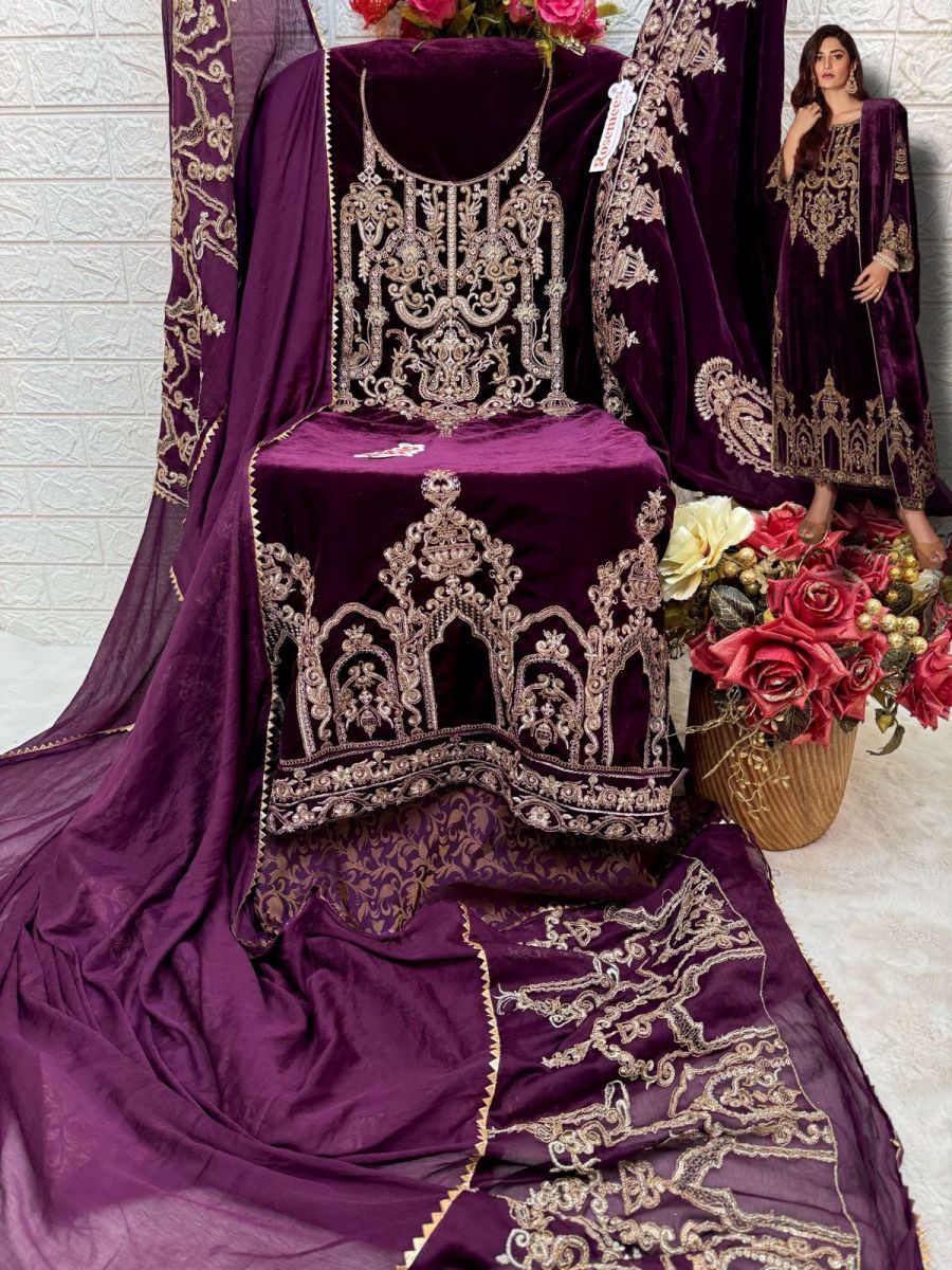 FEPIC-V-17037-B-ROSEMEEN-VELVET-SUITS-IN-INDIA-2