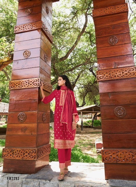 FOUR-BUTTONS-AFREEN-HANDWORK-KURTI-PANT-WITH-DUPATTA-WHOLESALER-SURAT-3