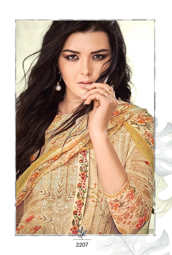 GLOSSY-CRESCENT-GEORGETTE-PRINTED-SUITS-AT-WHOLESALE-13