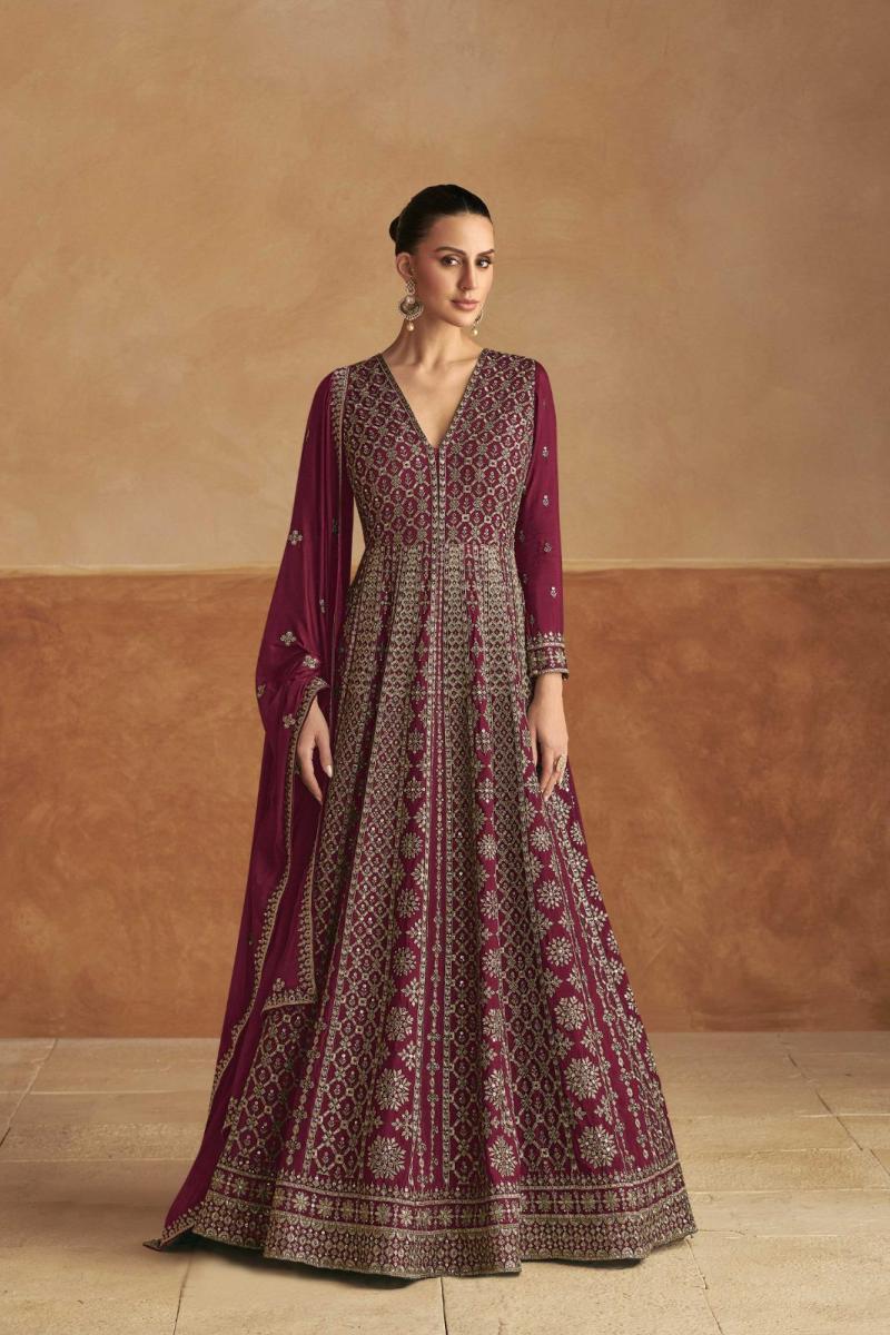 GULKAYRA-DESIGNER-NAGMA-CHINON-EMBROIDERY-SUIT-WHOLESALER-2