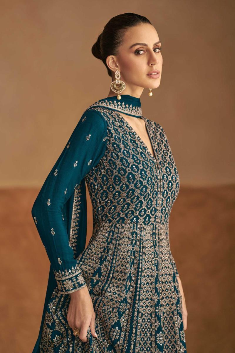 GULKAYRA-DESIGNER-NAGMA-CHINON-EMBROIDERY-SUIT-WHOLESALER-3