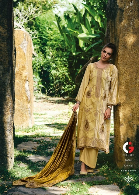 GULL-JEE-GUL-NASREEN-VELVET-EMBROIDERY-SUIT-SUPPLIER-6