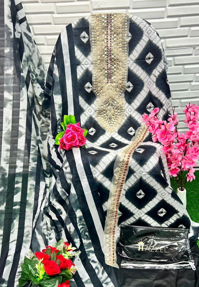 HAZZEL-035-PAKISTANI-COTTON-SUITS-IN-INDIA-2