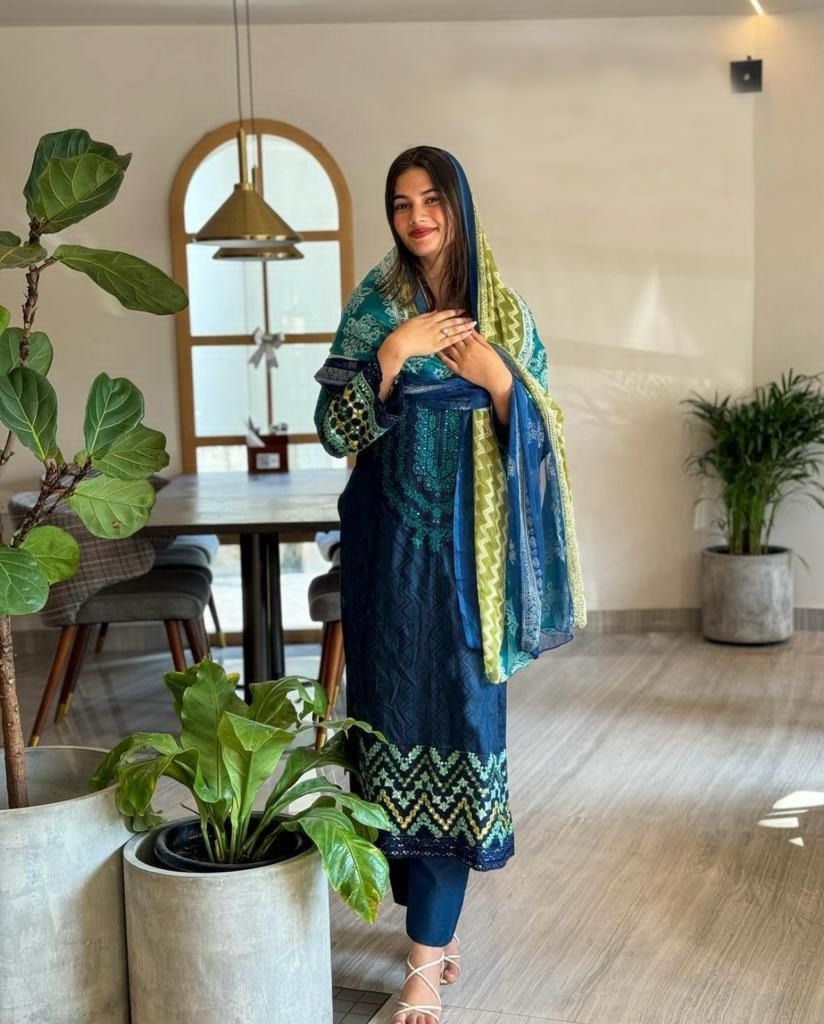 HAZZEL-068-A-COTTON-PAKISTANI-SUITS-2