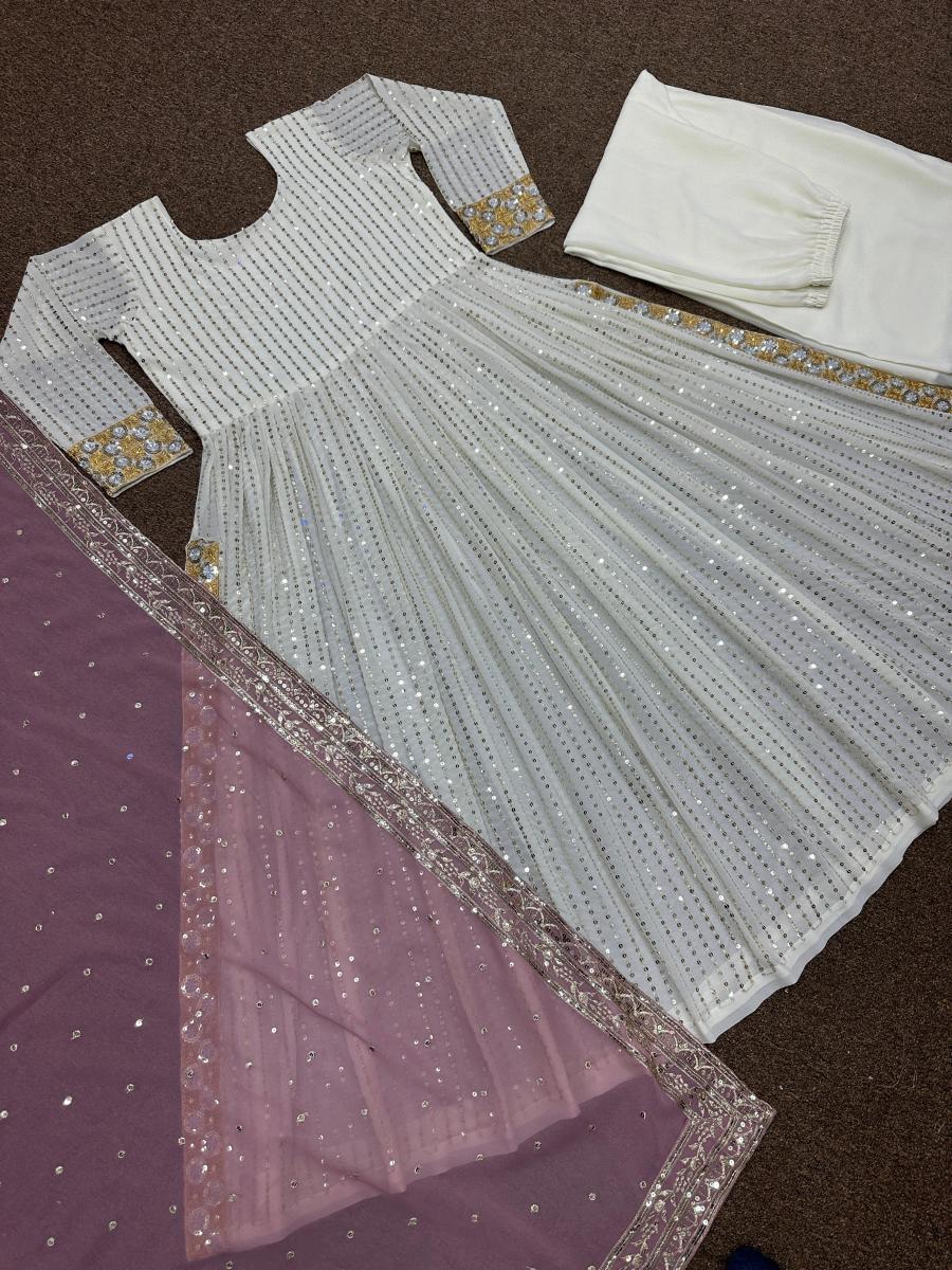 HK-1514-F-DESIGNER-SUITS-WHOLESALE-IN-INDIA-2