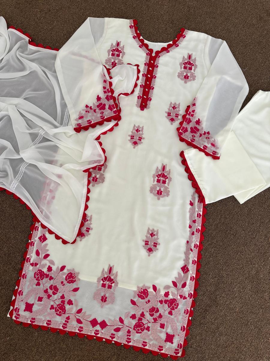 HK-1547-A-DESIGNER-KURTI-WHOLESALE-3