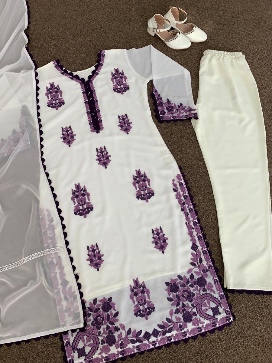 HK-1547-B-DESIGNER-KURTI-WHOLESALE-2