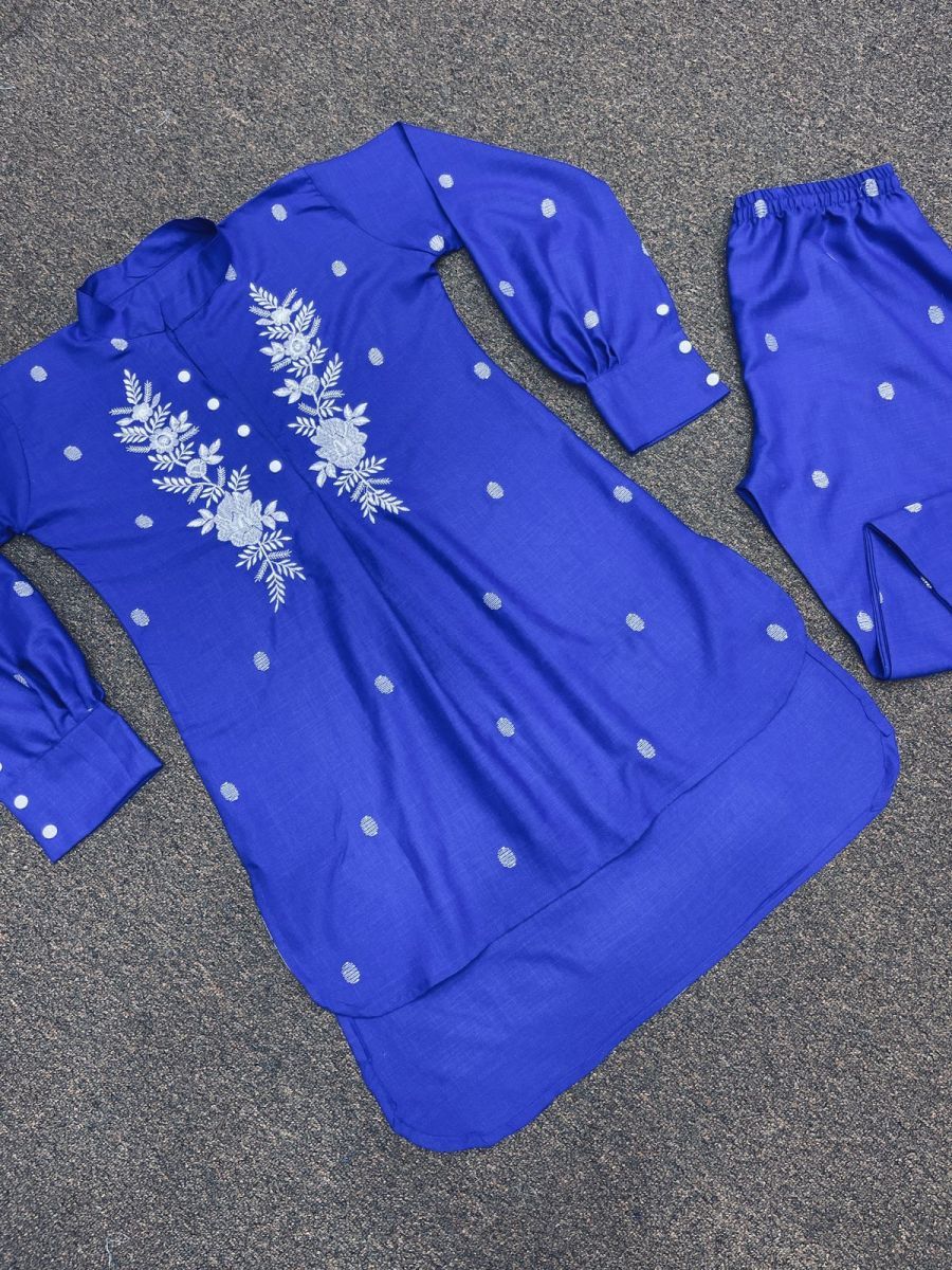 HK-1548-B-DESIGNER-KURTI-MANUFACTURER-3