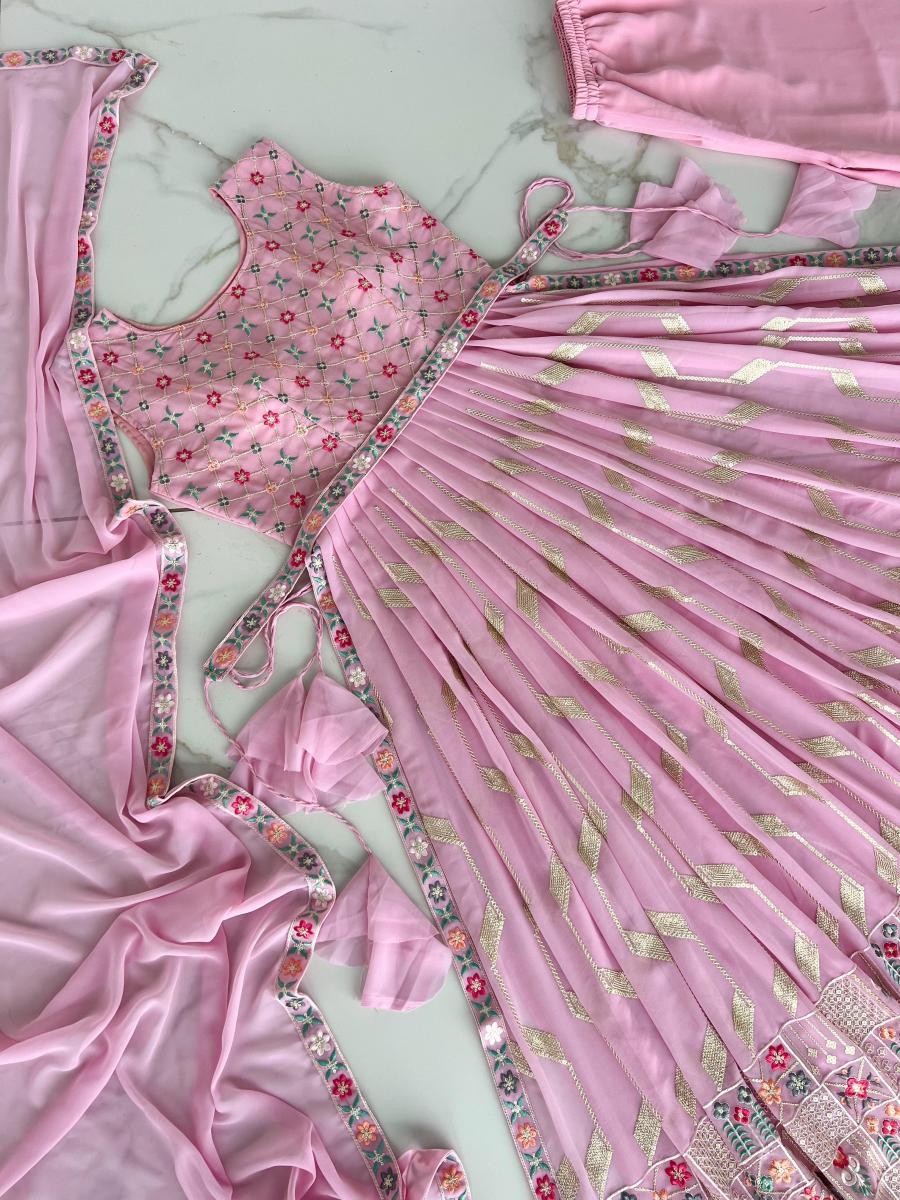 HK-1576-DESIGNER-KURTI-MANUFACTURER-IN-INDIA-5