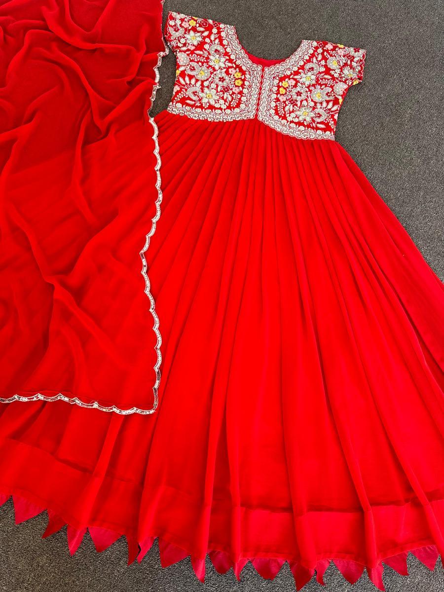 HK-1579-DESIGNER-GOWN-MANUFACTURER-3