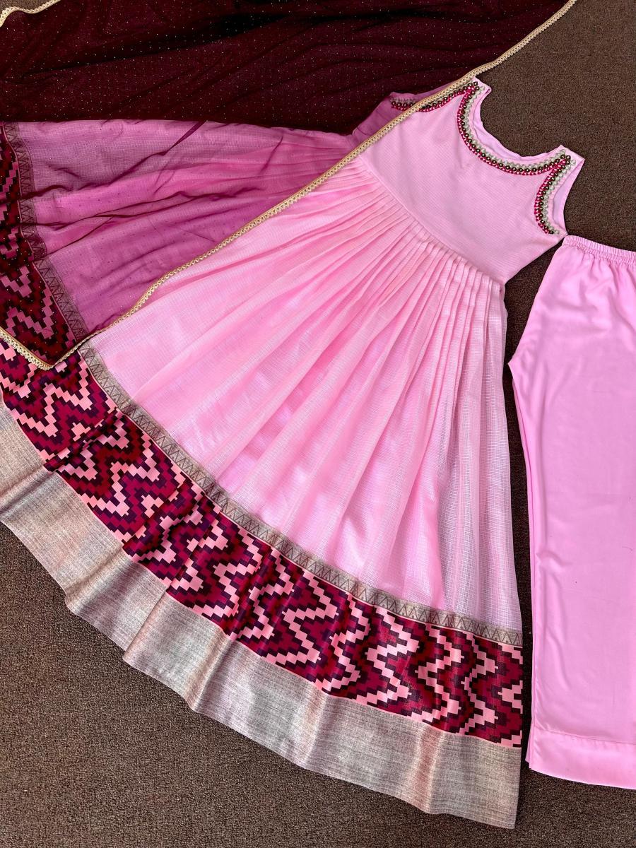 HK-1596-DESIGNER-GOWN-WHOLESALE-IN-INDIA-3