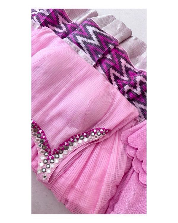 HK-1596-DESIGNER-GOWN-WHOLESALE-IN-INDIA-4