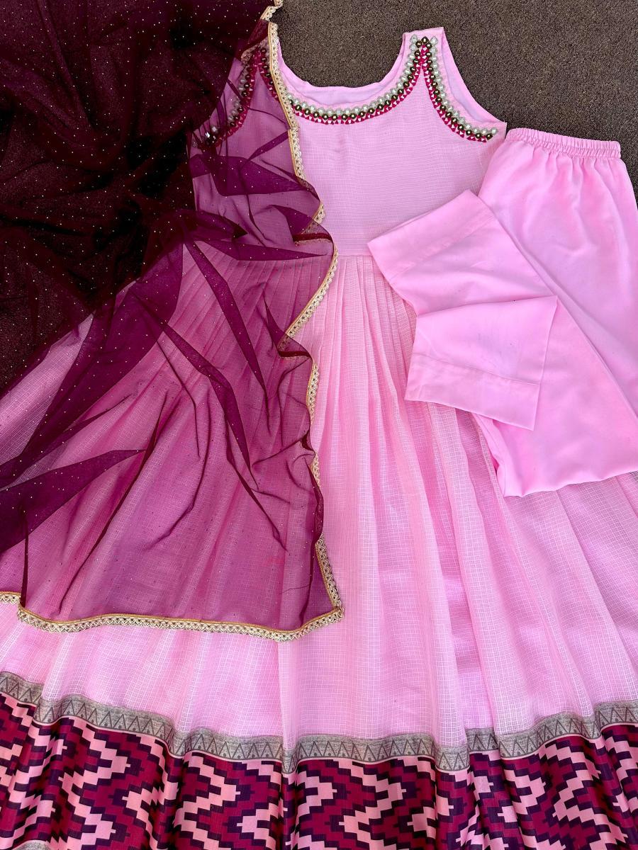 HK-1596-DESIGNER-GOWN-WHOLESALE-IN-INDIA-6