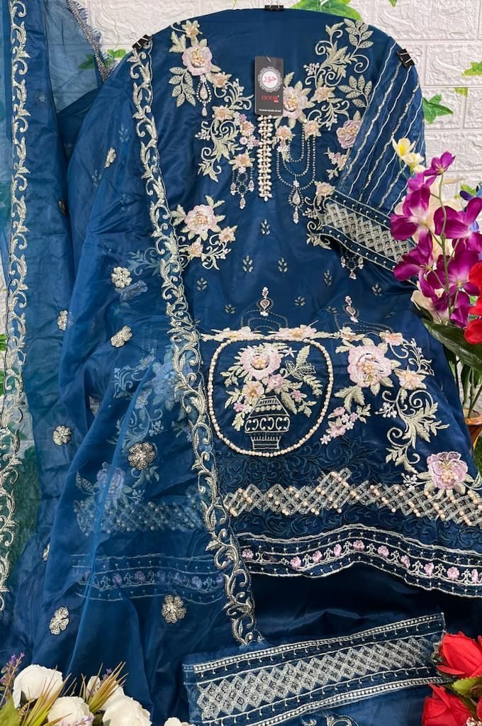 HOOR-TEX-OR-11-ORGANZA-EMBROIDERY-PAKISTANI-SUITS-LATEST-CATALOGUE-7