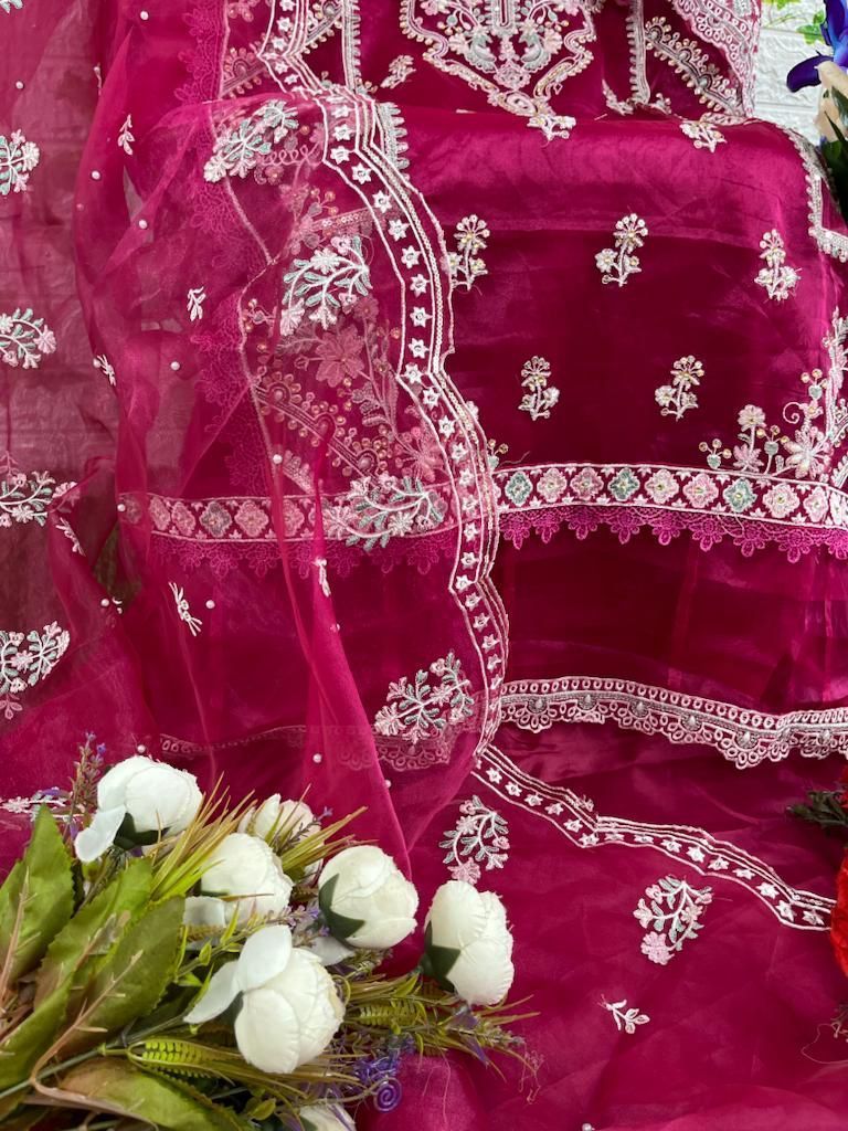 HOOR-TEX-OR-20-EMBROIDERY-PAKISTANI-SUITS-WHOLESALER-11